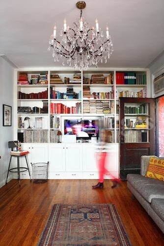 Building Photo - 224 E 17th St