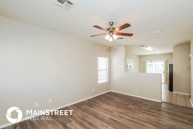Foto del edificio - 13137 W Calavar Rd