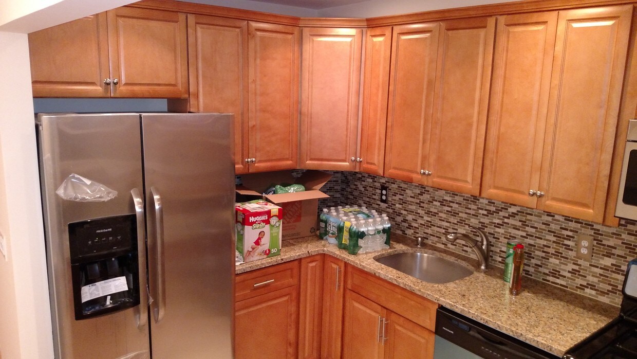 433 Parkview Ave, Yonkers, NY 10710 Apartments in Yonkers, NY