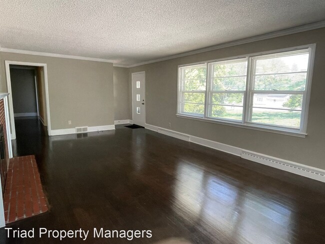 Building Photo - 3 br, 2 bath House - 4313 Hilltop Rd.
