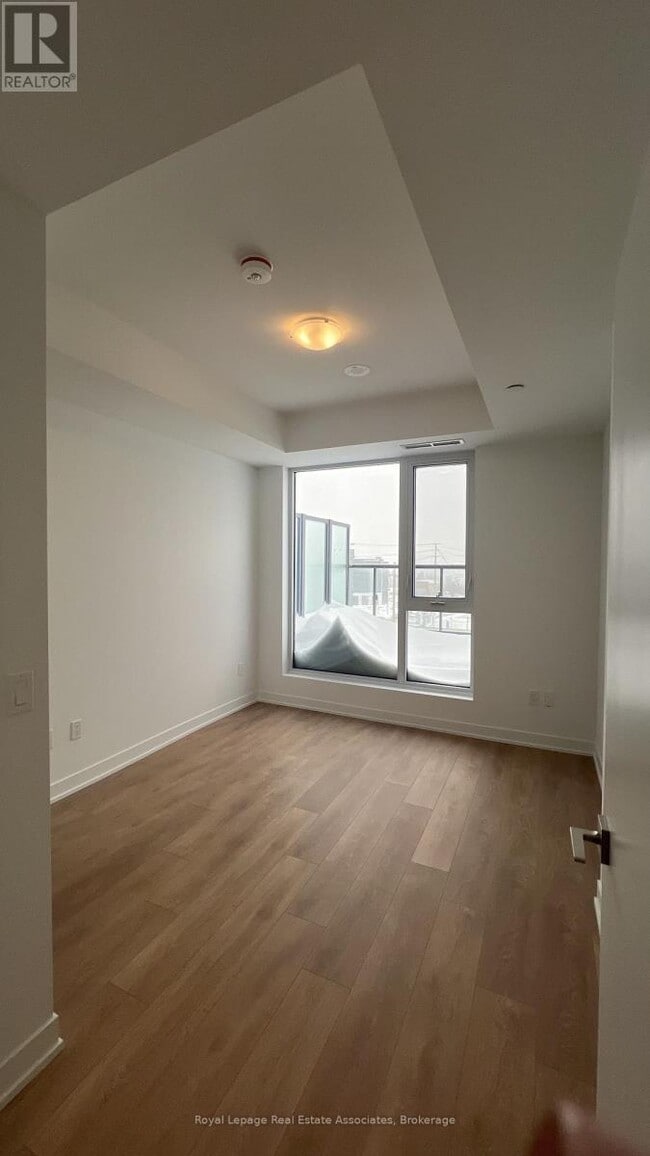 Building Photo - 498 Caldari Rd