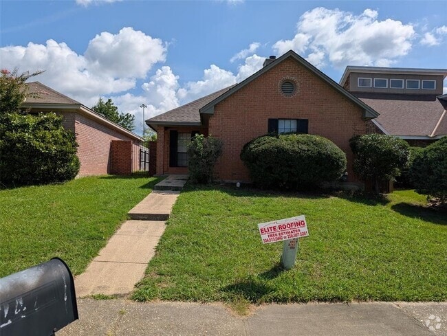Building Photo - 3242 Gatsby Ln