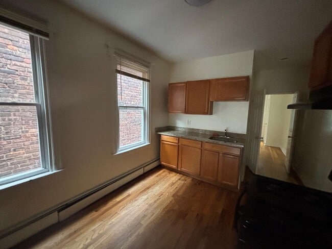 Building Photo - 149 Wilkinson Ave