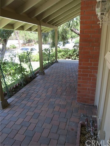 Building Photo - 22802 Belquest Dr