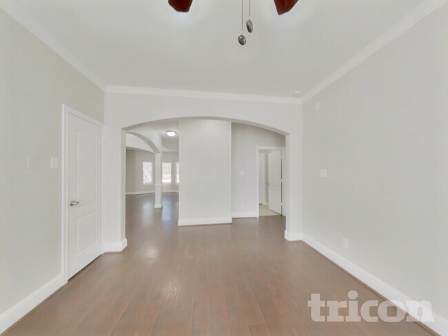 Foto del edificio - 21207 Woodland Green Dr