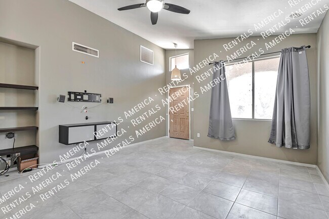 Foto del edificio - Beautiful Home in Rita Ranch
