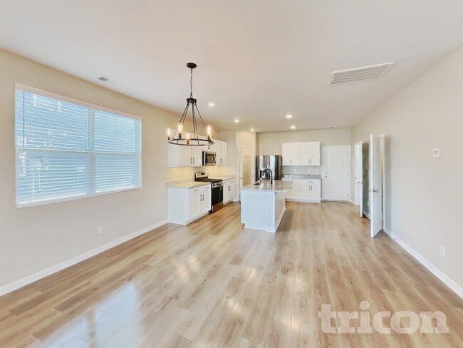 Foto del edificio - 1406 Ashfield Pl