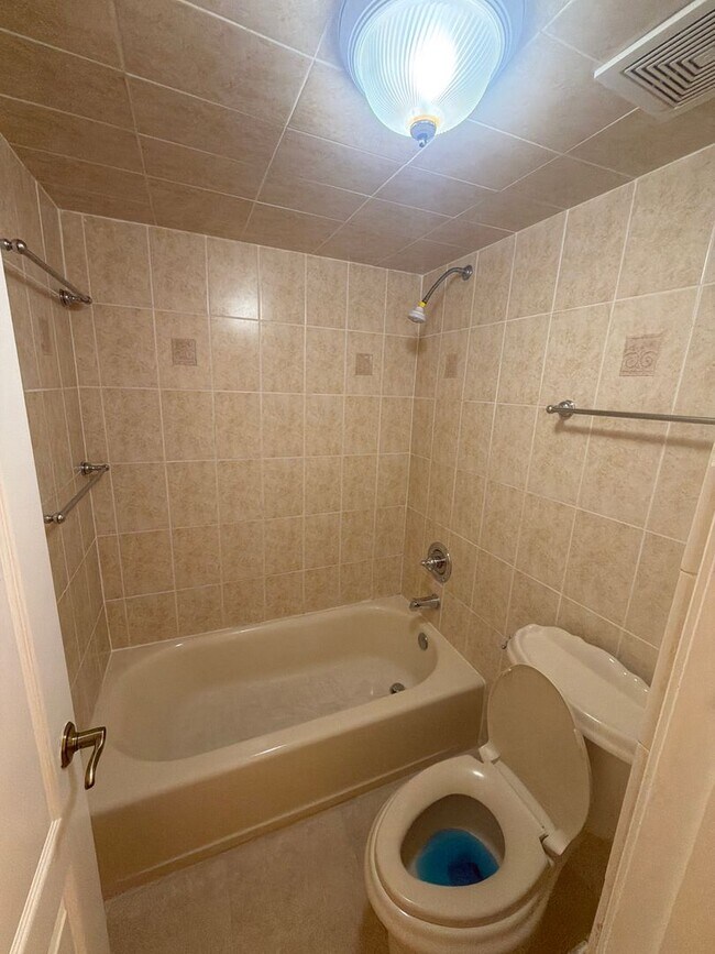 Foto del edificio - Cozy 2bd/2bath in the heart of Miami!