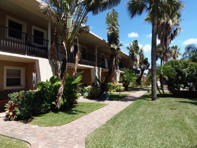 Apartments Madeira Beach Fl