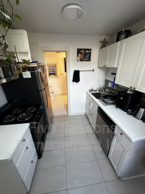 Foto del edificio - 32 Intervale Ave