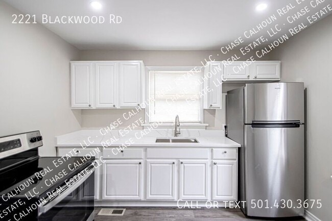 Building Photo - 2221 Blackwood Rd