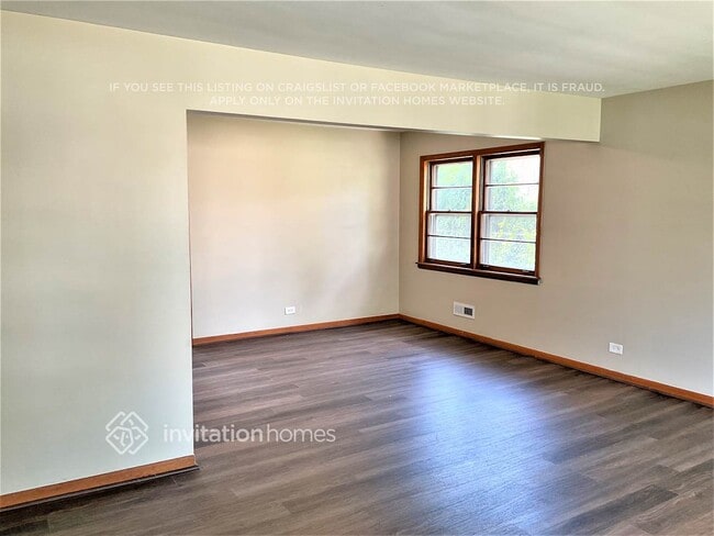 Building Photo - 9308 Massasoit Ave