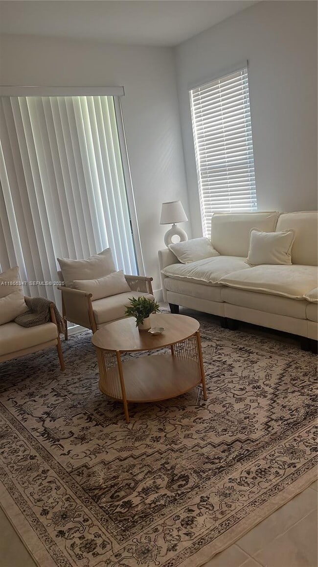 Foto del edificio - 5506 Soria Ave