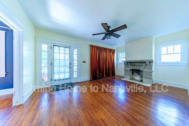 Foto del edificio - 1806 Russell St