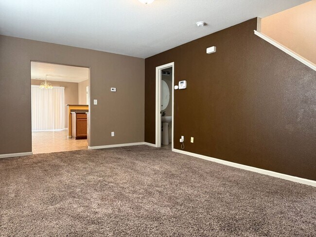 Foto del edificio - Beautiful Two-Story Home in Desirable Bellevue Ranch!