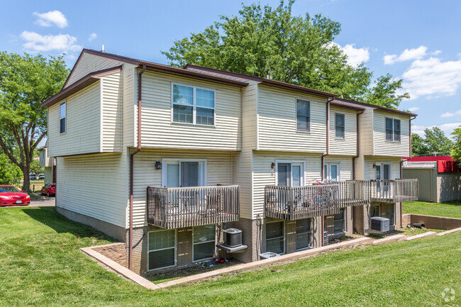 Building Photo - Walden Ridge Townhomes