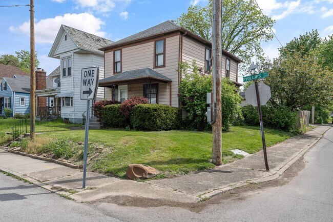 Foto del edificio - 1258 Phillips Ave
