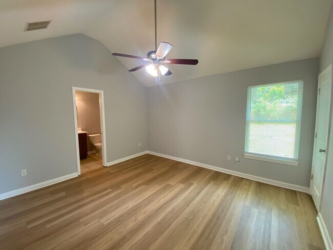 Foto del edificio - 3403 Windy Hollow Cir