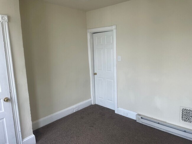 Photo - 5135 Ranstead St Apartment