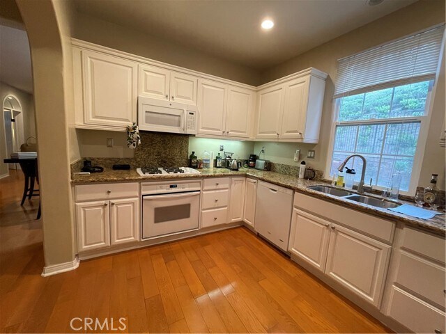 Foto del edificio - 62 Clouds