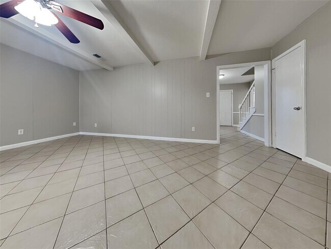 Foto del edificio - 4610 Fountainhead Dr