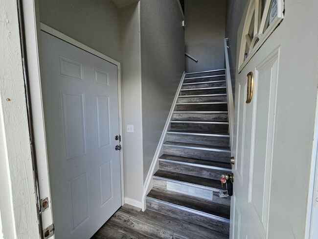 Building Photo - Quiet 2 bed 2 bath home in the 80910 area!!