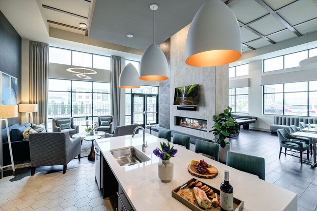 Interior Photo - Watermark at The Grove