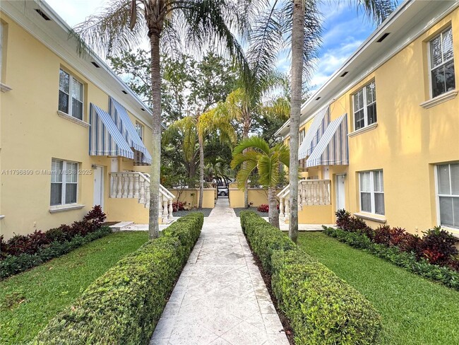 Foto del edificio - 3375 Franklin Ave