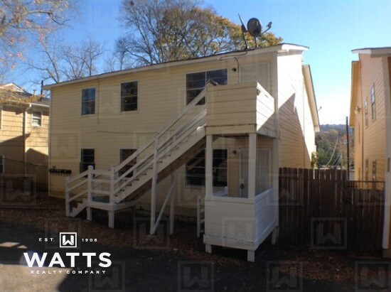 Primary Photo - 3BR/1BA EastLake Apartments