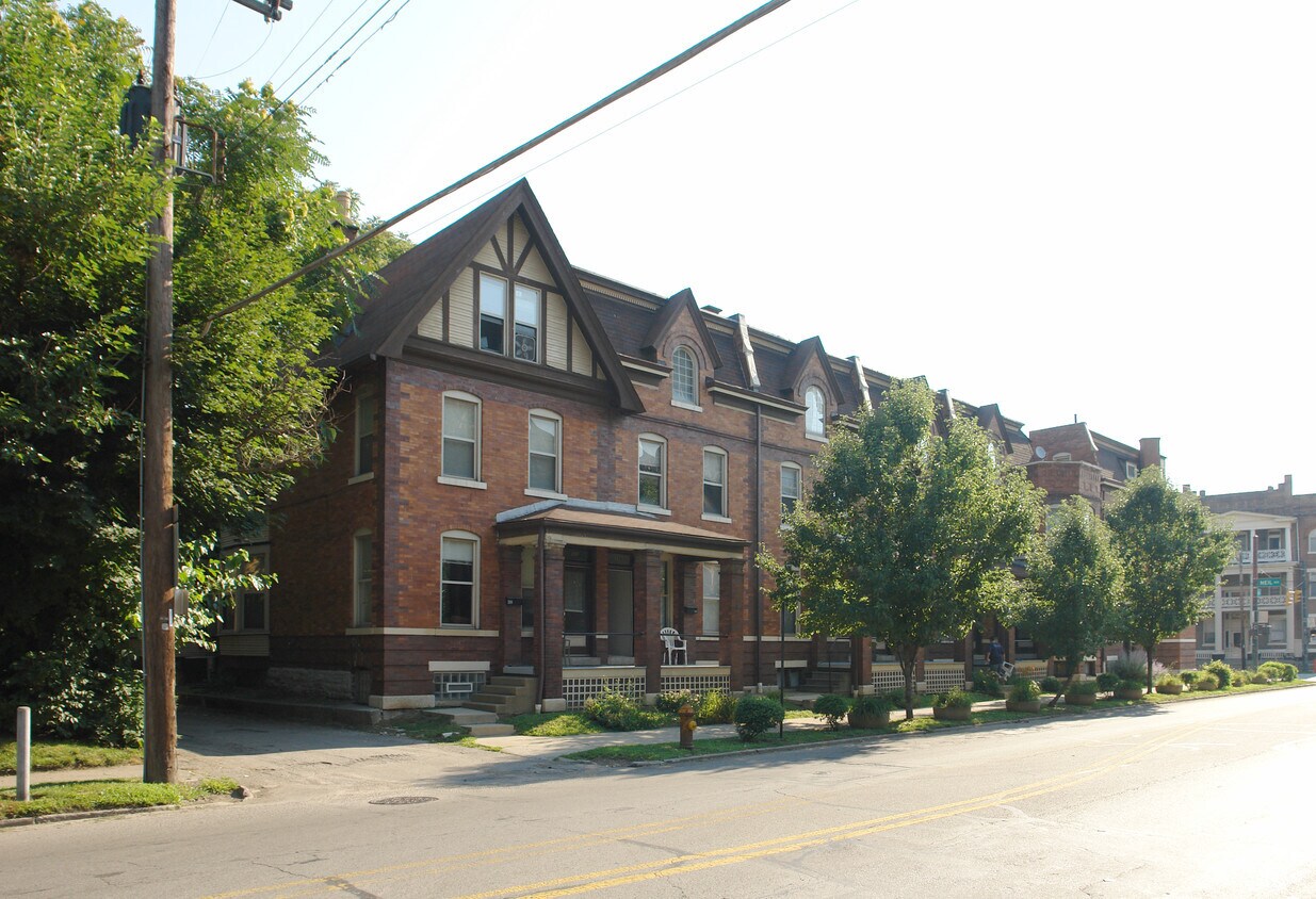 Foto del edificio - 1431-1437 Neil Ave