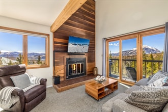 Building Photo - 9401 Ryan Gulch Rd