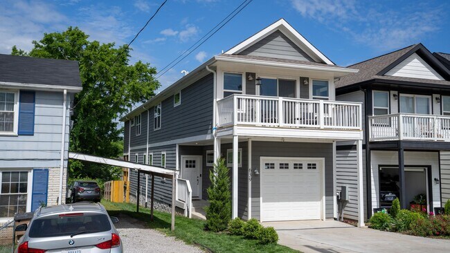Foto del edificio - 639 Vernon Ave