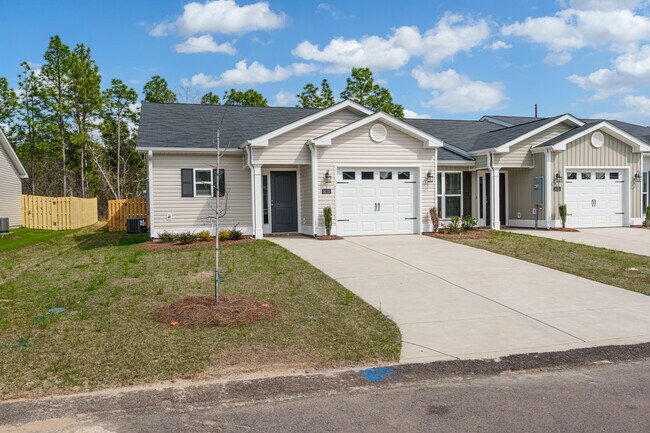 Foto del edificio - 8115 Bannock Cir