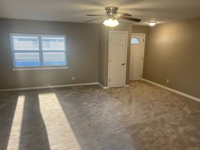 Foto del edificio - 28 Mini Mountain Ln