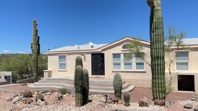 Building Photo - 47832 N 18th Ave