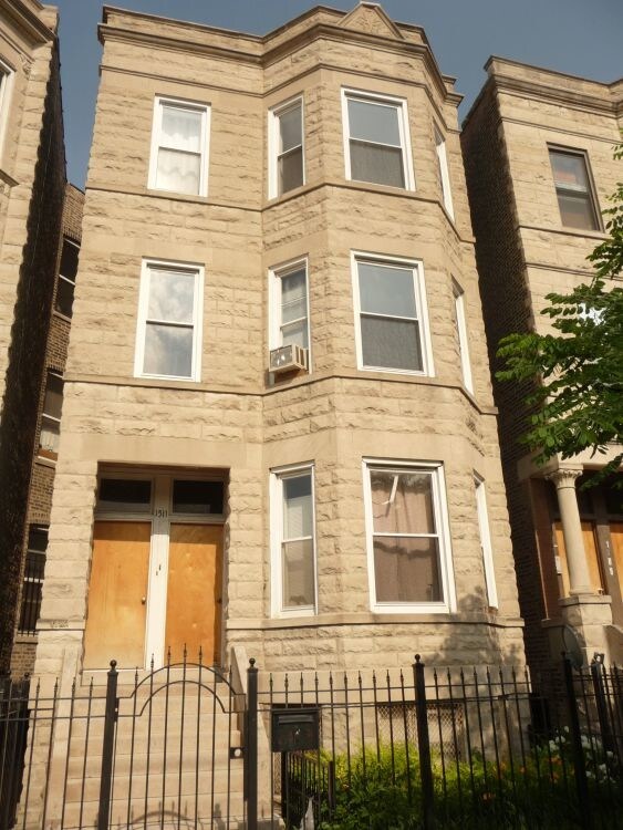 Foto del edificio - 1511 N California Ave