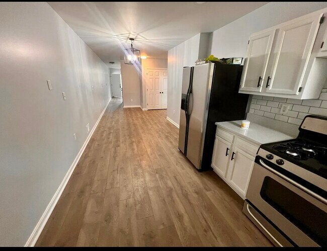 Foto del edificio - 520 E North Ave