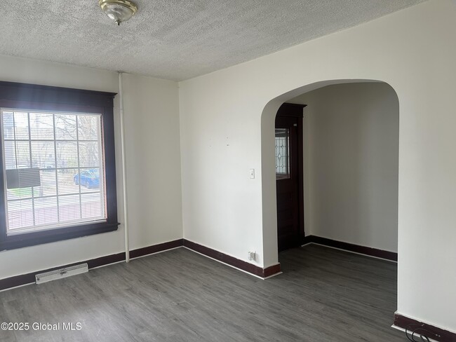 Foto del edificio - 1326 3rd Ave