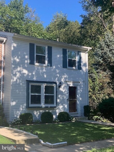 Primary Photo - 9953 Valley Park Dr