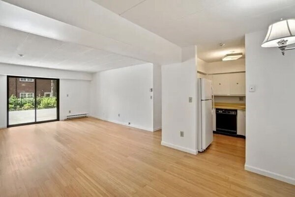 Foto del edificio - 125 Pleasant St