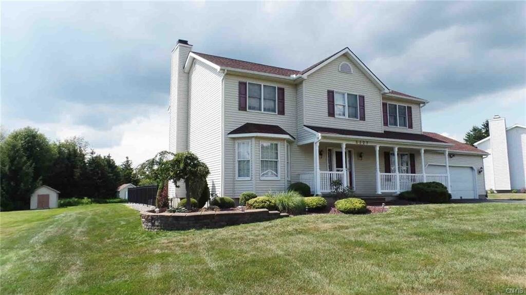 6327 Hidden Meadow Dr, Marcy, NY 13403 - House Rental in Marcy, NY