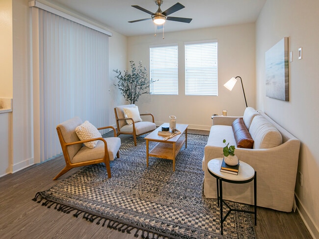 Foto del edificio - Stadium Park Apartments