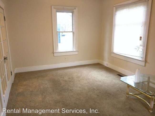 Foto del edificio - 7012 SE Reedway St