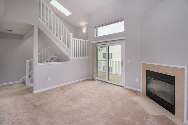 Foto del edificio - 1811 Roberts Way