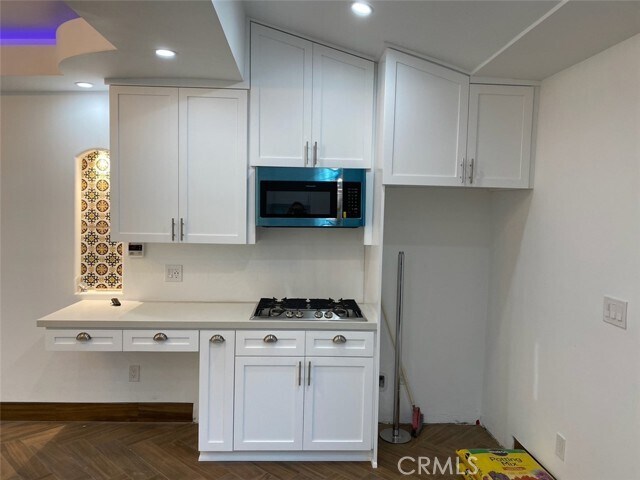 Foto del edificio - 3104 Hollydale Dr