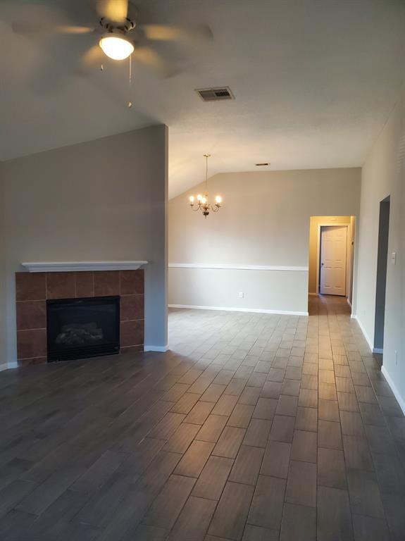Foto del edificio - 18242 River Sage Dr