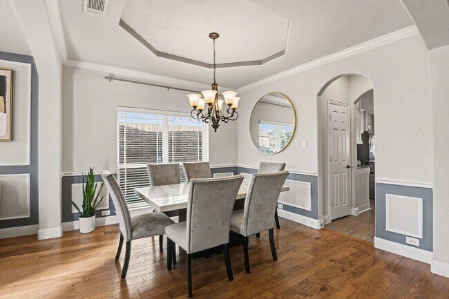 Foto del edificio - 6116 Cooper Creek St