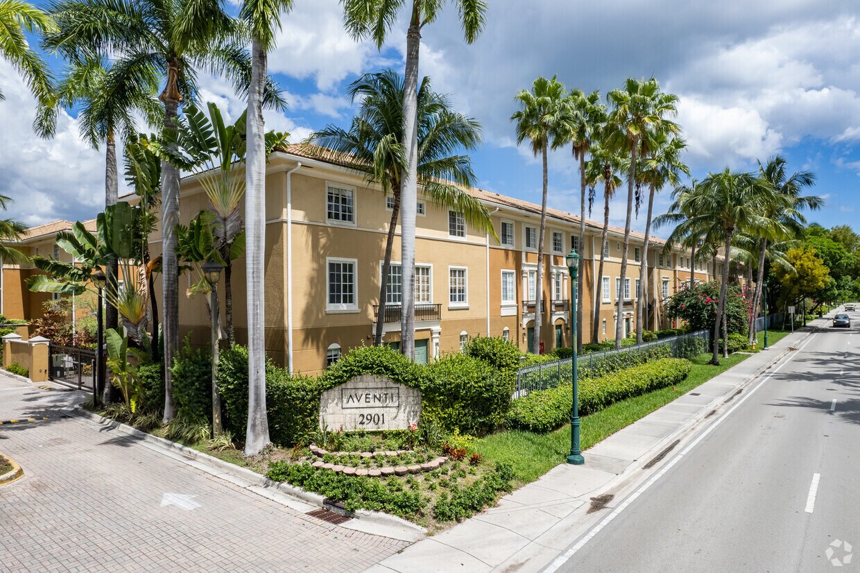 Aventi at Aventura Apartments in Aventura, FL