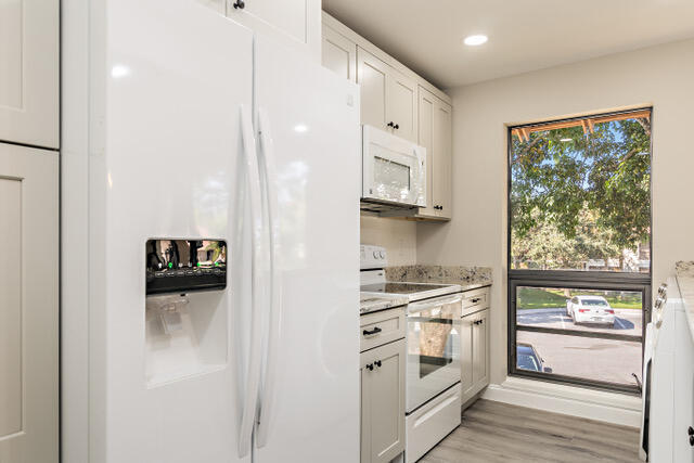 Building Photo - 307 Brackenwood Cir