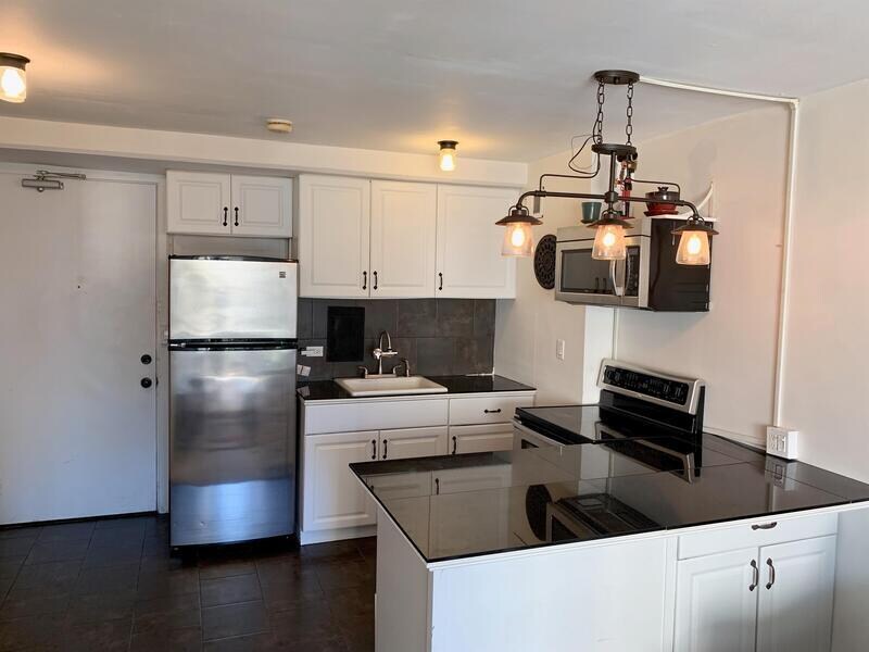 Foto principal - 445 Kaiolu St